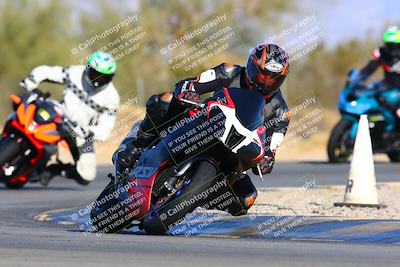 media/Jan-08-2022-SoCal Trackdays (Sat) [[1ec2777125]]/Turn 2 (150pm)/